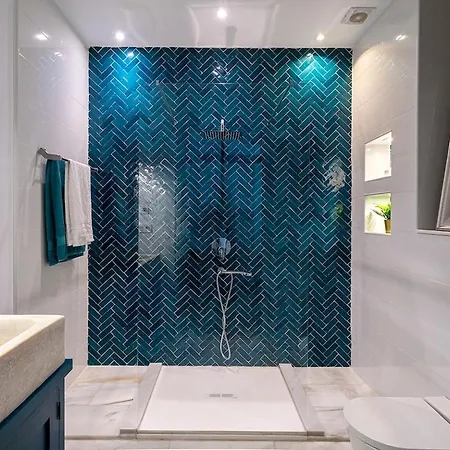 -malagasunapts- Luxury Historicalcentre
